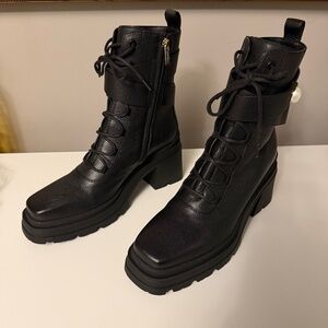 BRAND NEW Jimmy Choo Noemi size 41